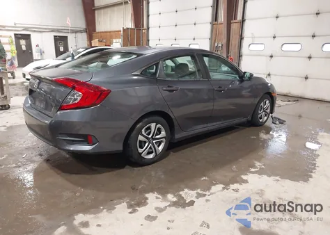 2017 Honda Civic Lx из США, поврежденный, VIN 2HGFC2F55HH524611